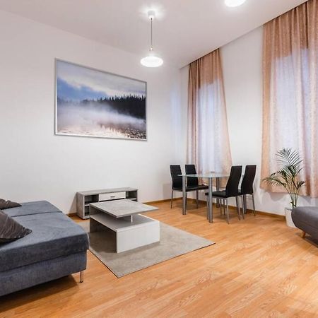 Family Apartment Next To Danube River ウィーン エクステリア 写真