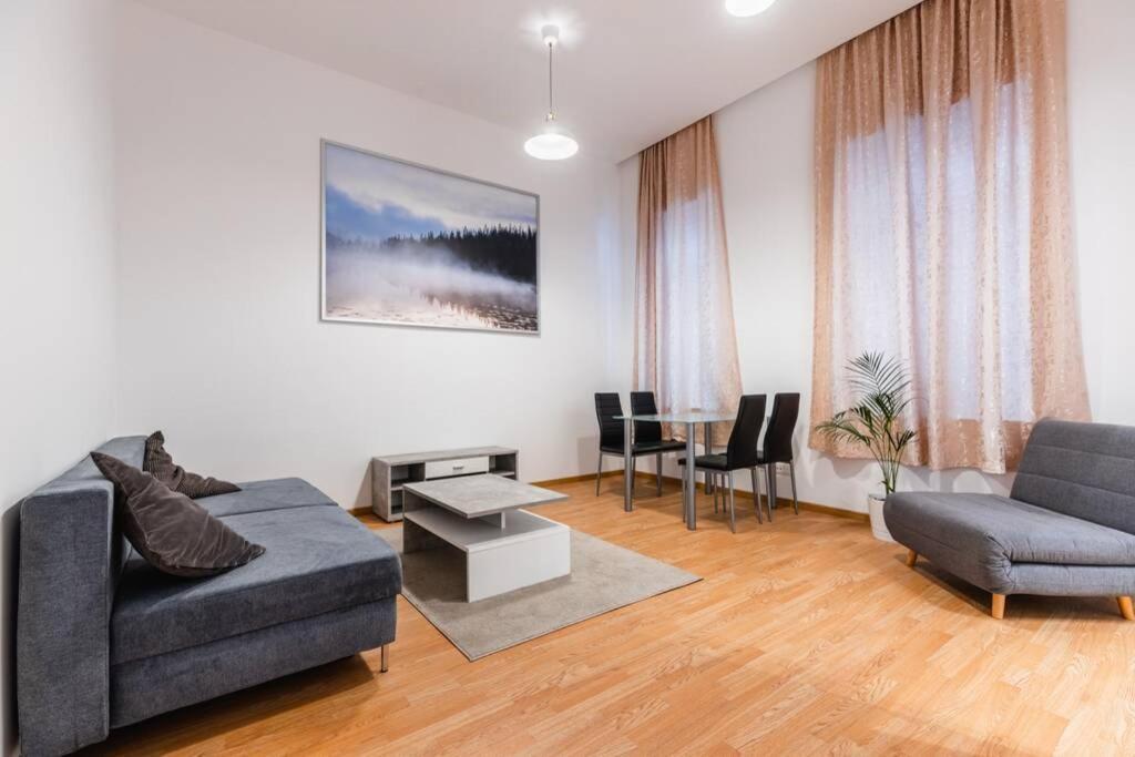 Family Apartment Next To Danube River ウィーン エクステリア 写真